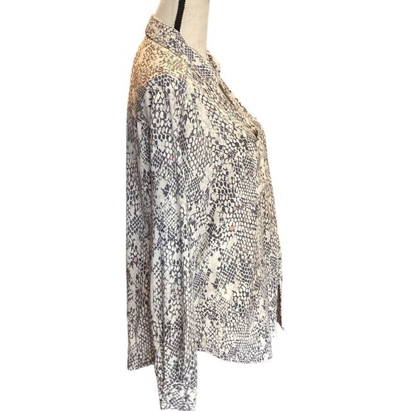 Velvet Heart Snake Print Rayon Long Sleeve Blouse Flowy V Neck, Medium - Picture 5 of 12